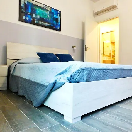 A Ca Del Moro! Apartment *