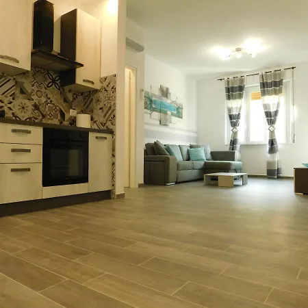 A Ca Del Moro! Apartment Levanto